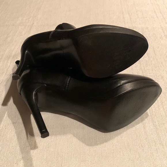 Nine West Stiletto Platform Ankle Boot - Picture 6 of 7